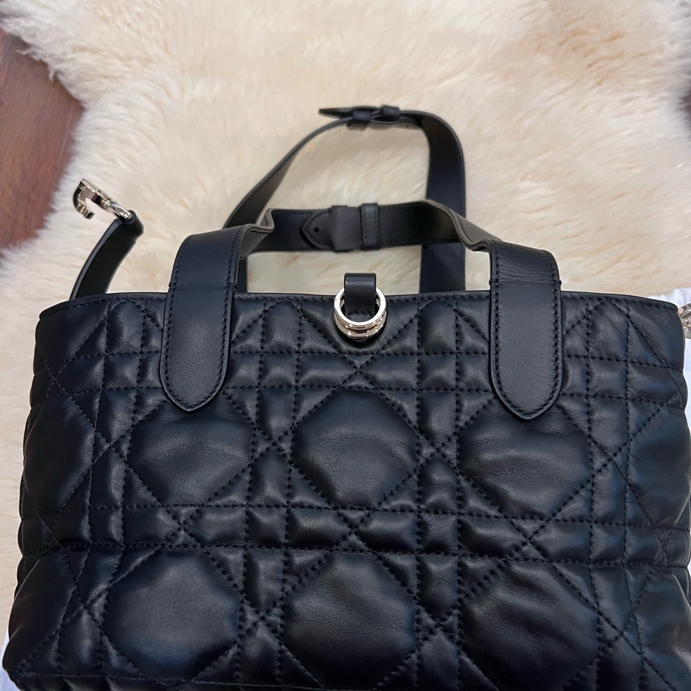 Dior Black Quilted Tote with Matching Pouch - Picture 3 of 16
